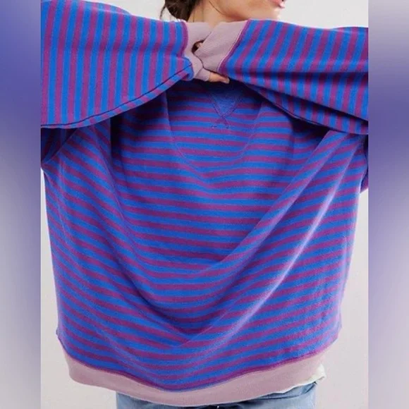 Free People We The Free Classic Striped Oversized Crewneck; Blue Combo; Size XS - Picture 2 of 10